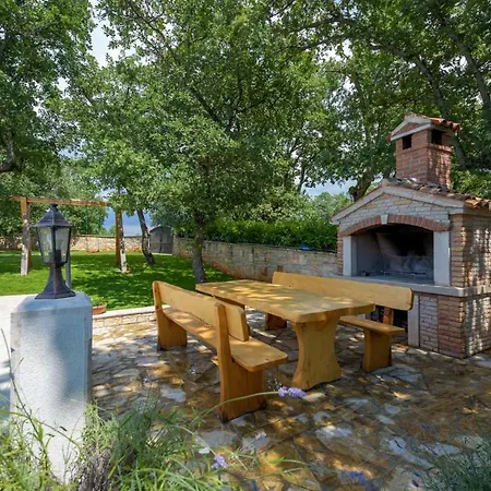 Casa Ana Tripari Vakantiehuis Sveti Ivan (Istria)