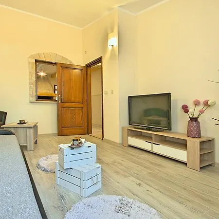 Casa Ana Tripari Vakantiehuis