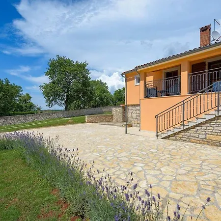 Vakantiehuis Casa Ana Tripari