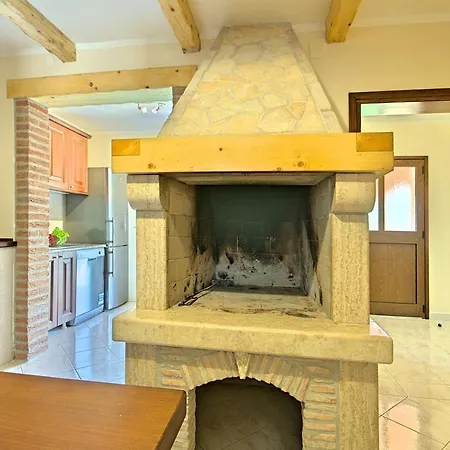 Casa Ana Tripari Vakantiehuis Sveti Ivan (Istria)
